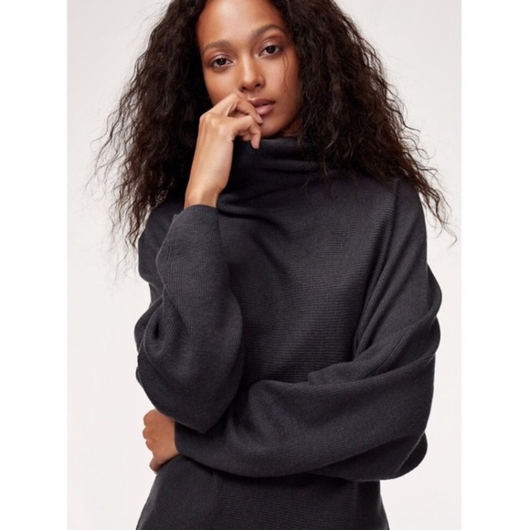 Babaton Aritzia Grey Slouchy Knit Rib Sweater size Medium - Picture 2 of 10